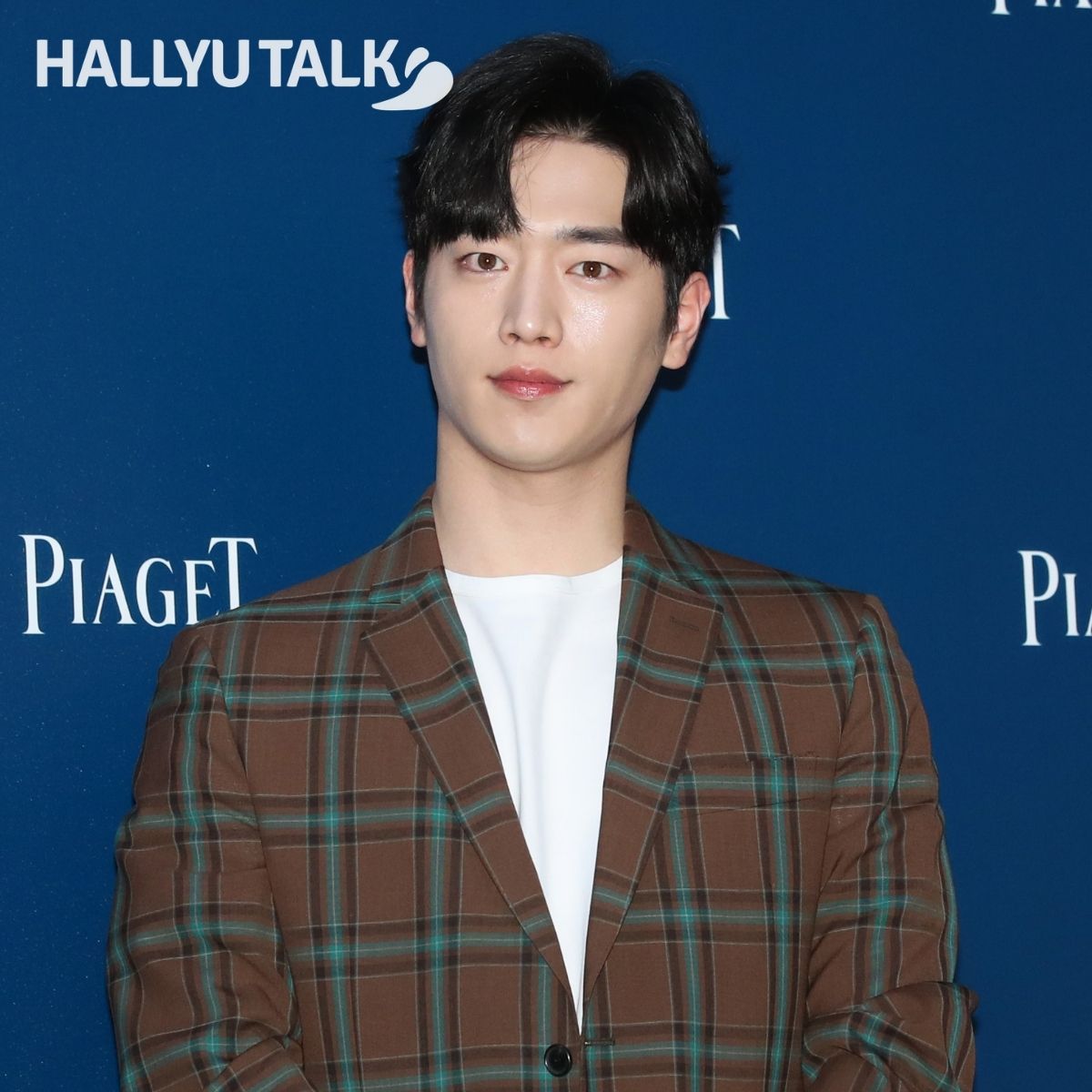 Seo Kang Joon posing at an event (Pic credit - News1) Seo Kang Joon posing at an event