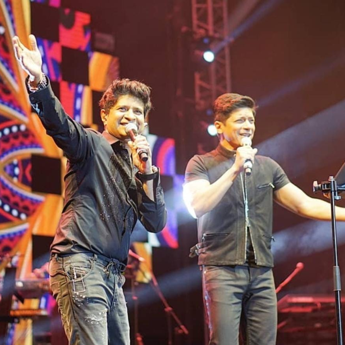 Singer Shaan remembers KK by singing his iconic song at an event (Credit: KK Instagram) Singer Shaan remembers KK by singing his iconic song 'Pal' at an event; WATCH