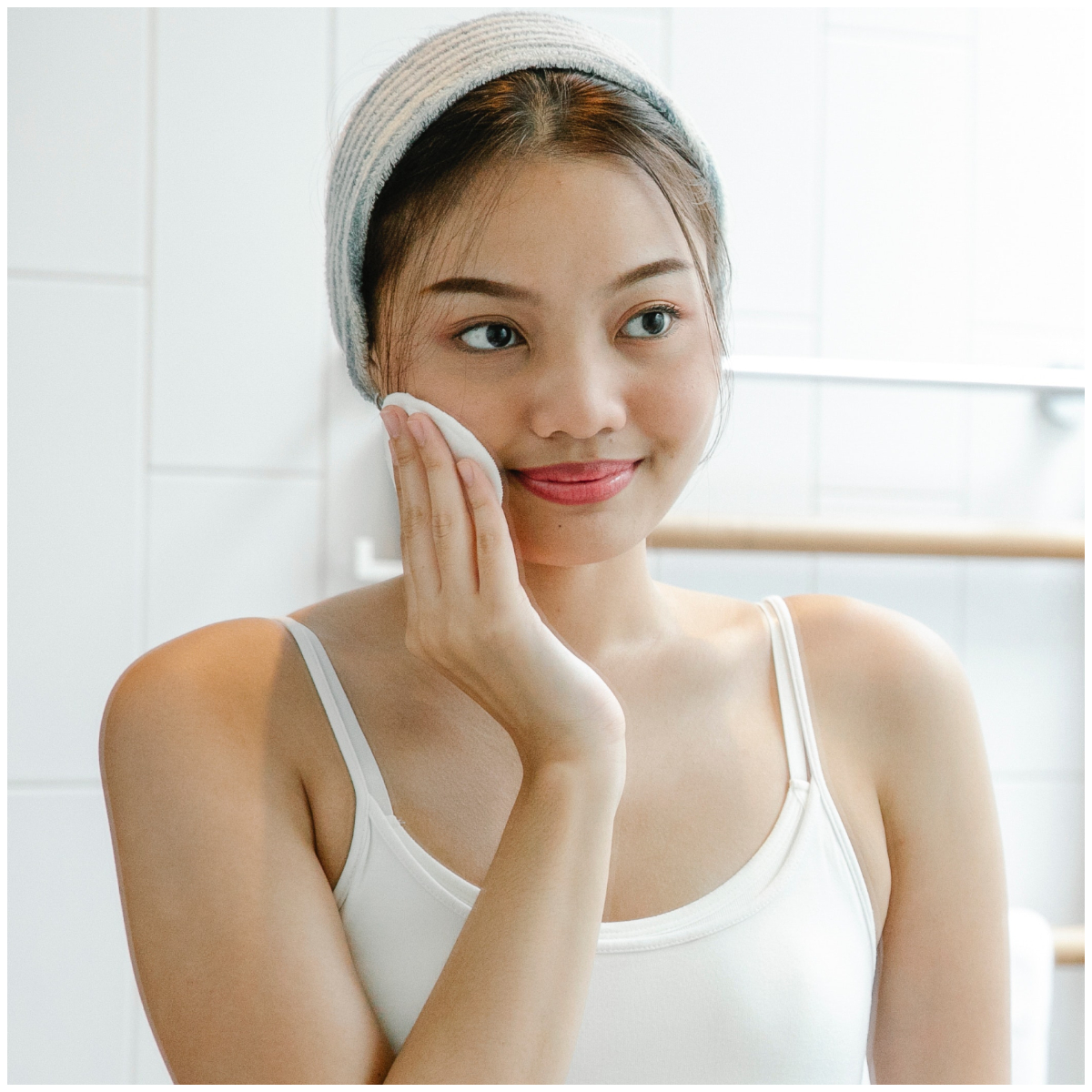 Skin toner? Check out the top 16 skin toners to boost your glam factor right away Skin toner? Check out the top 16 skin toners to boost your glam factor right away