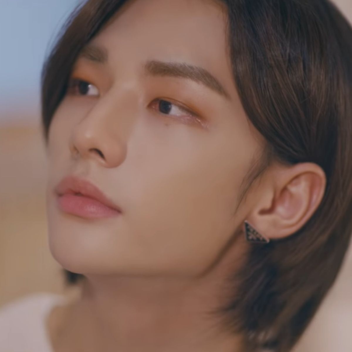 Hwang Hyunjin officially comes back home: Stray Kids drop surprise single MV titled Mixtape: OH featuring OT8