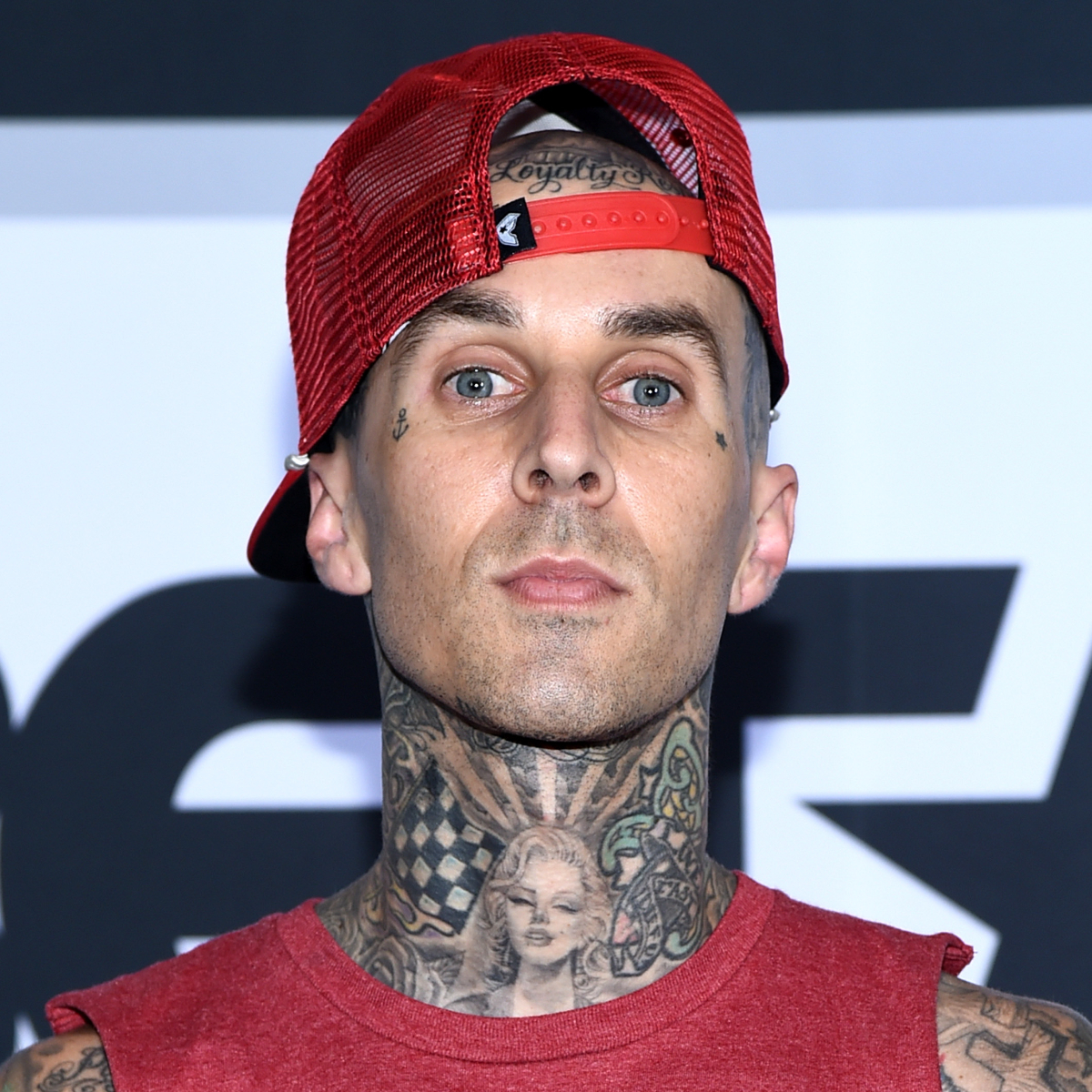 Update more than 84 travis barker head tattoos latest