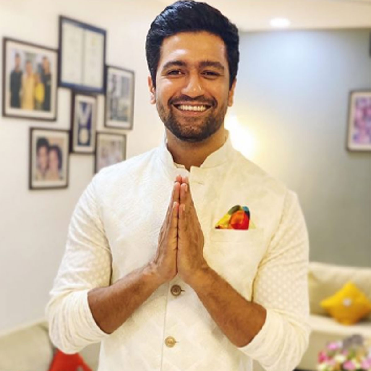 EXCLUSIVE: Vicky Kaushal to join Rajkummar Rao for Chupke Chupke remake; To play Amitabh Bachchan's role?