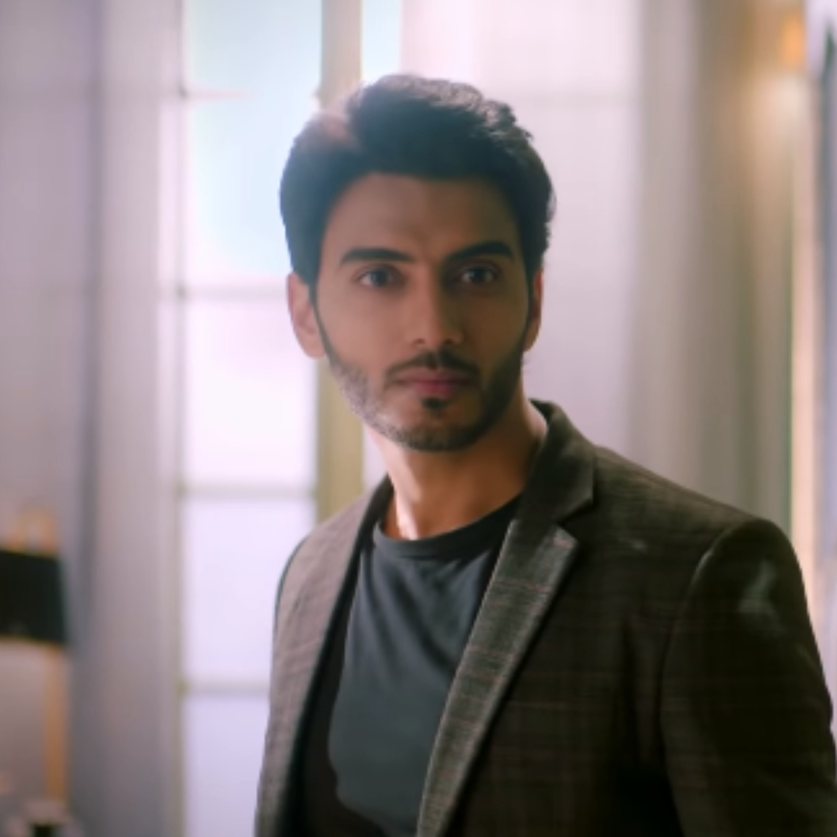 EXCLUSIVE: Vikram Singh Chauhan talks about working with Gul Khan, Yehh Jadu Hai Jinn Ka, stereotypes & more 