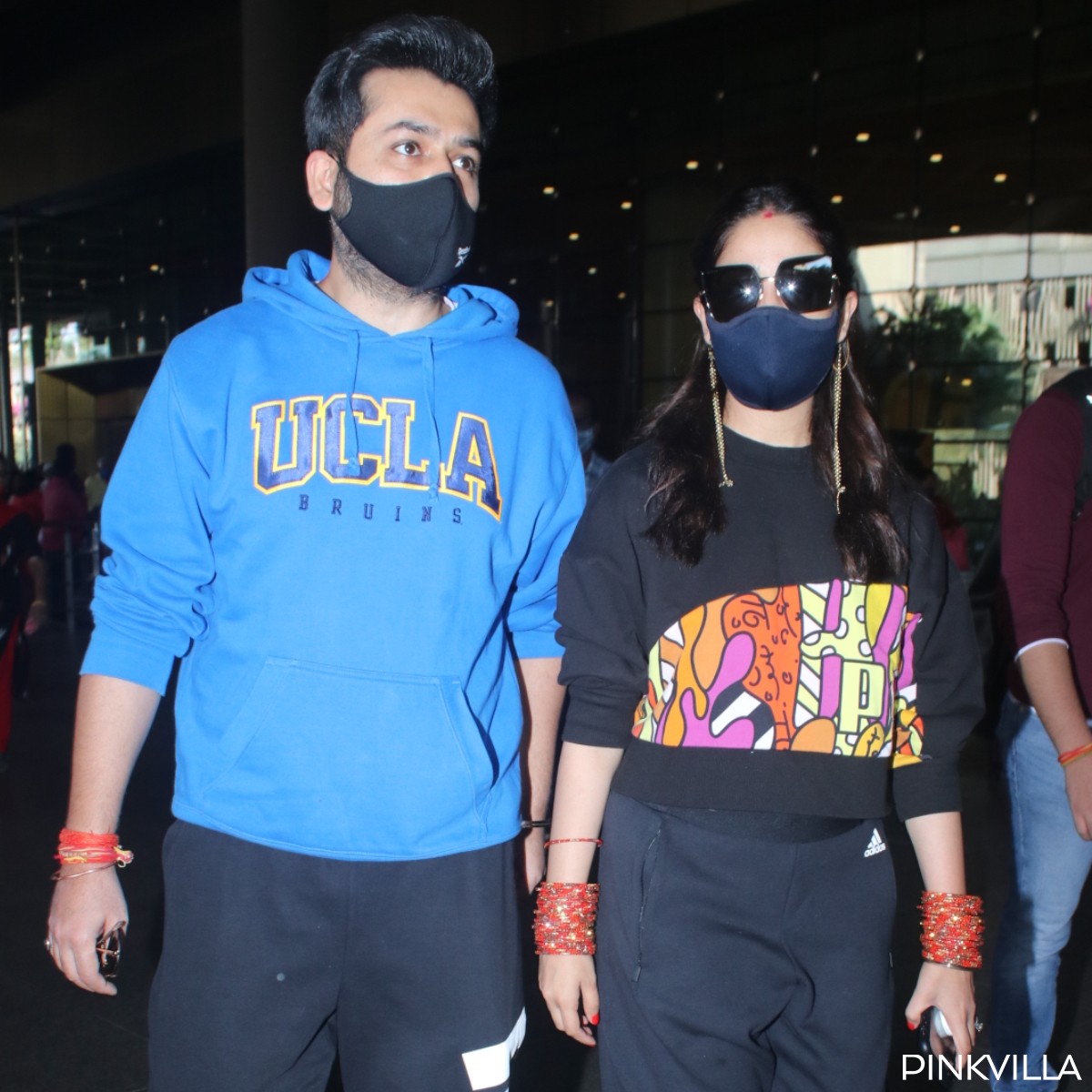 1200px x 1200px - PICS: Yami Gautam wears bangles with joggers as she is spotted with hubby  Aditya Dhar at the airport | PINKVILLA