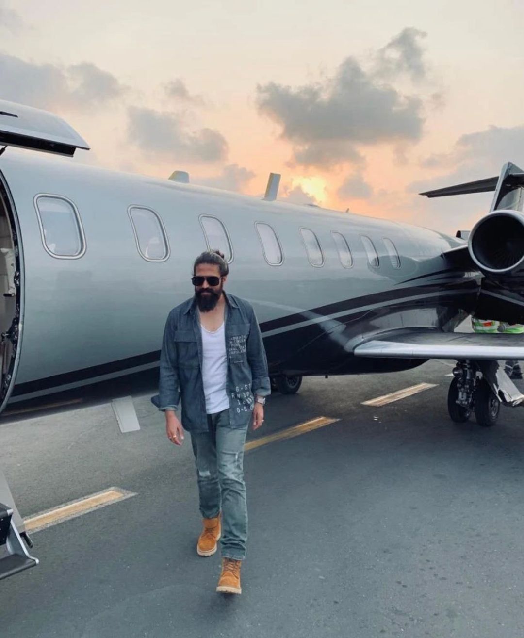 KGF star Yash's style statement,