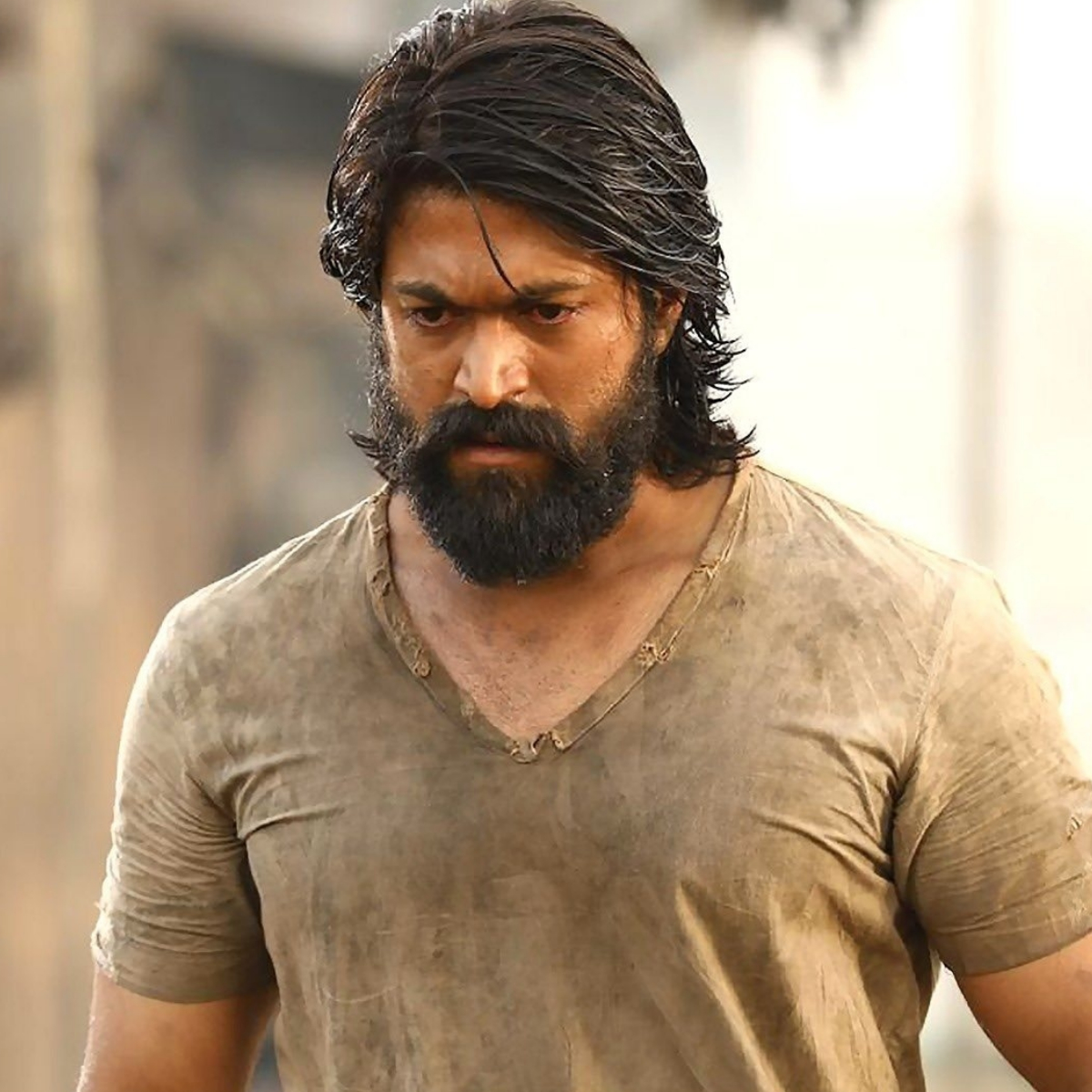 Rocky Bhai Yash’s working stills from KGF: Chapter 1 sets released by the makers; See PHOTOS