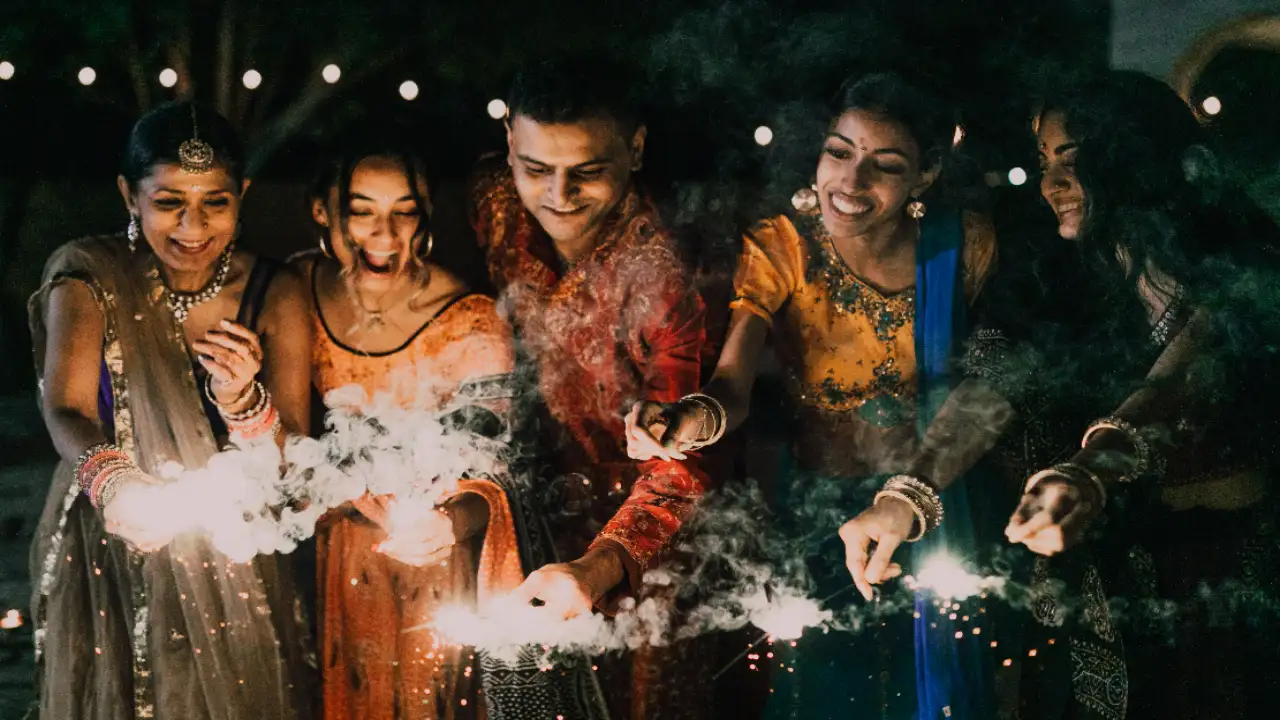 Latest & Trendy Ethnic Wear For Men To Slay Their Diwali Look