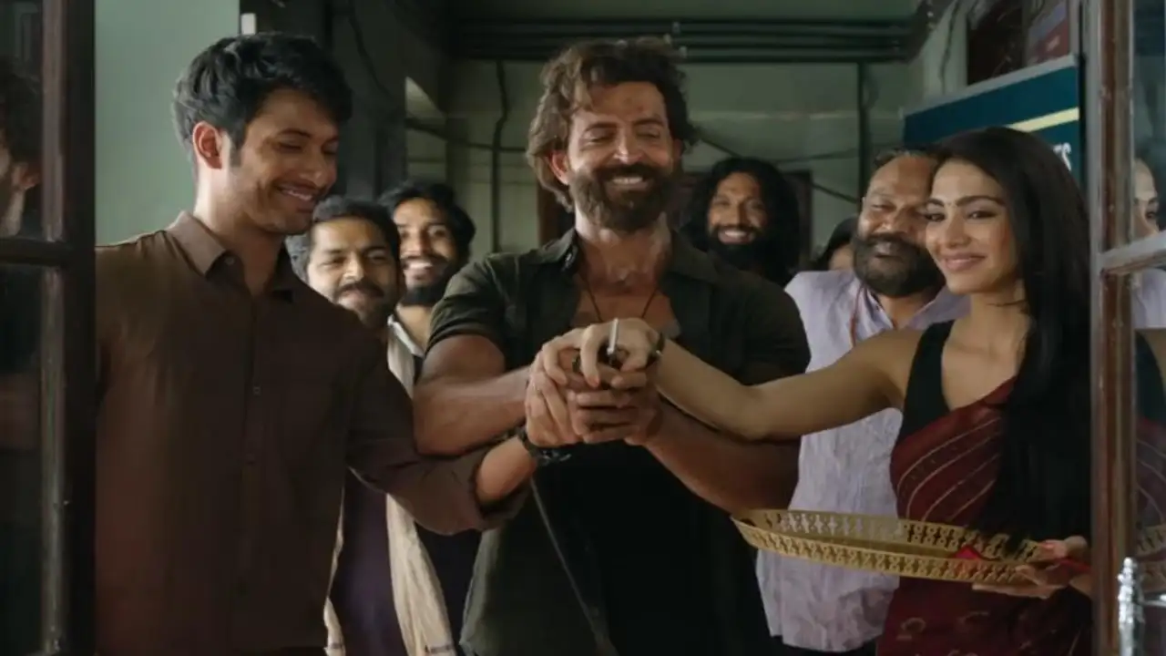Vikram Vedha musters Rs. 7 crore nett on Dussehra day (Credit: T-Series YouTube channel) Hrithik Roshan, Saif Ali Khan