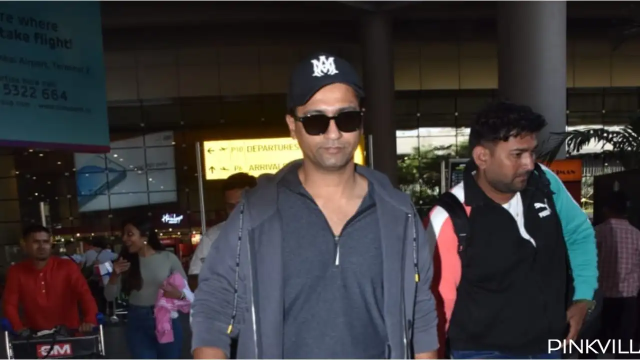 Vicky Kaushal looks cool in casuals as he arrives from Kolkata after promoting Govinda Naam Mera