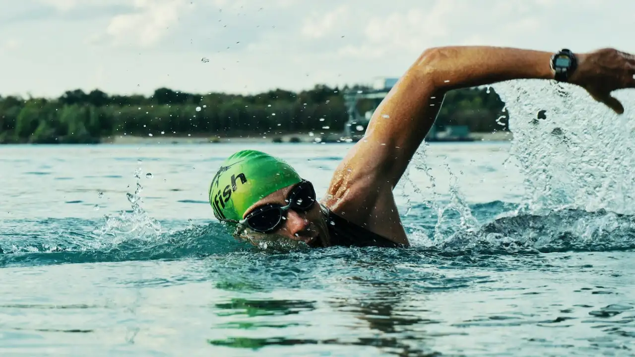11 Best Swimming Fitness Trackers to Monitor Your Swimming Metrics