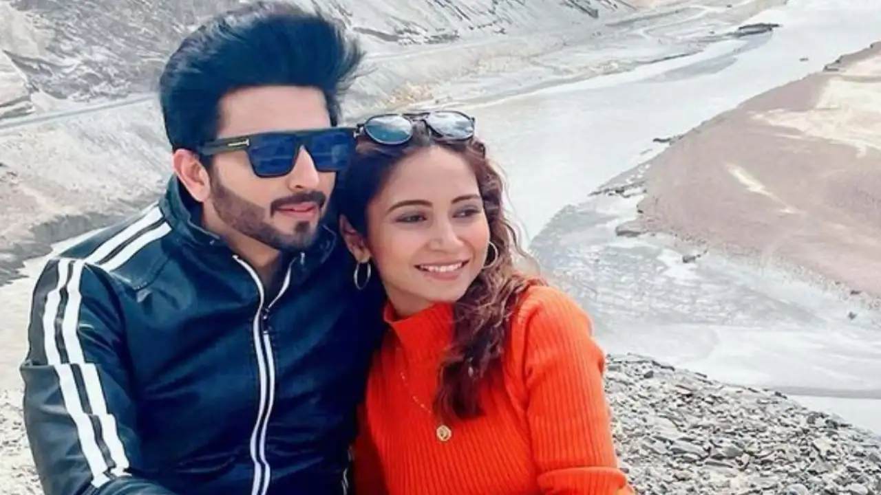 Amazing vacation photos of the couple Dheeraj Dhoopar and Vinny Arora Dheeraj Dhoopar and Vinny Arora