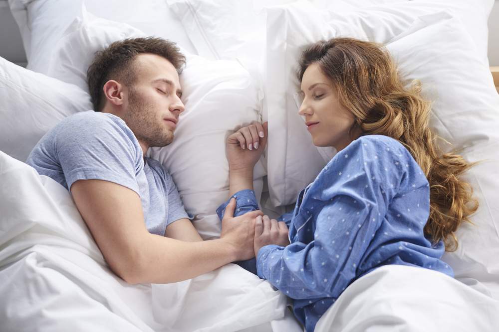 23 Couple Sleeping Positions And What They Say About The Relationship