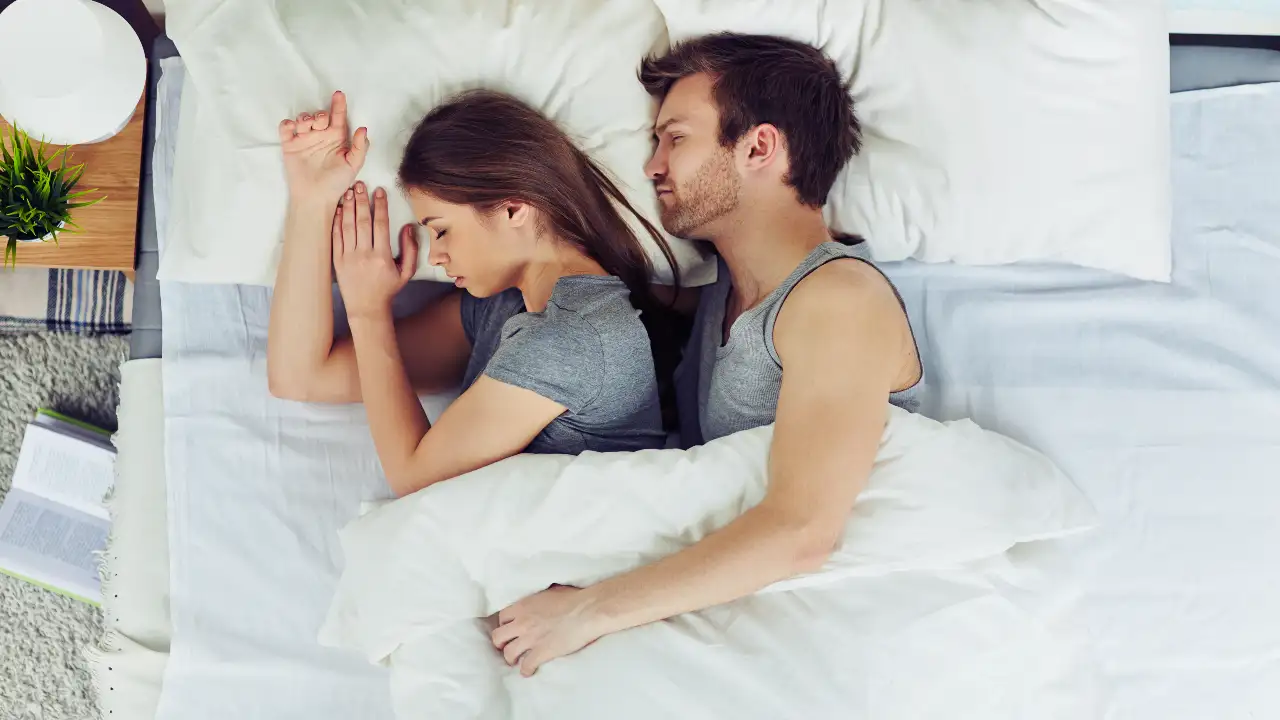 23 Couple Sleeping Positions and What They Say About the Relationship