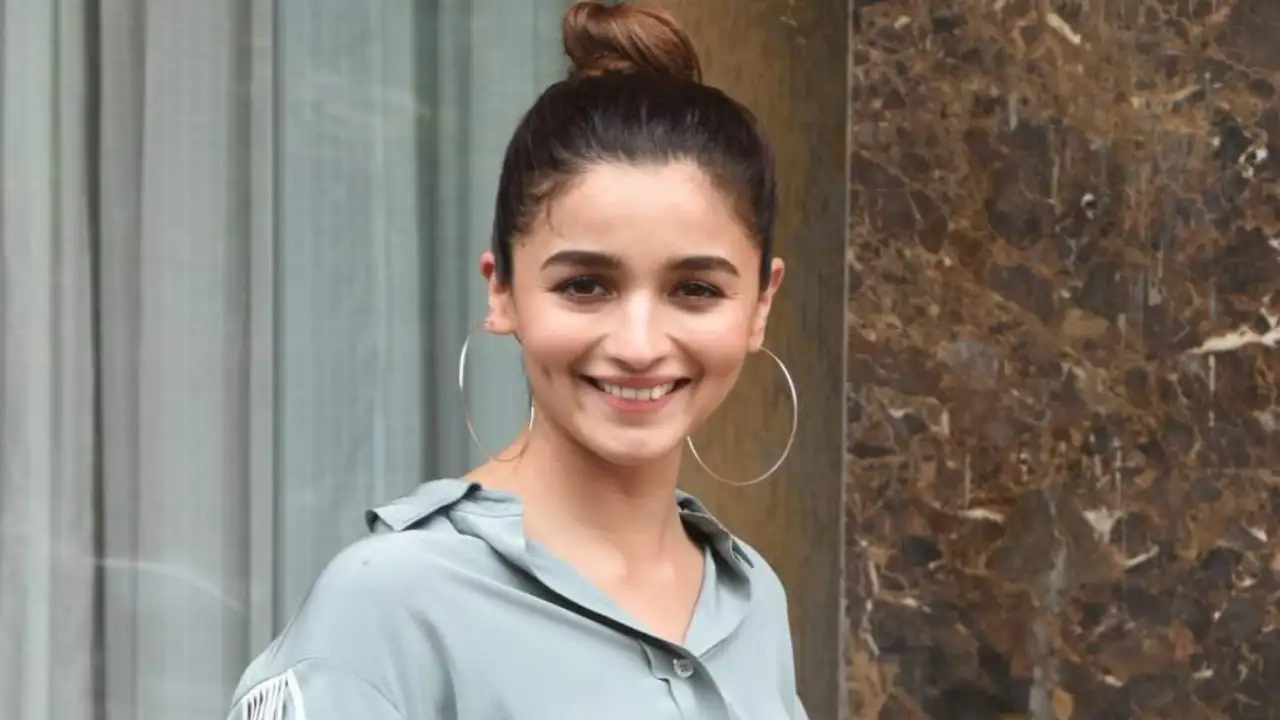 Alia Bhatt reveals her obsession with ‘weight and body’ took a toll on her; Shares THIS advice for young women Alia Bhatt reveals her obsession with ‘weight and body’ took a toll on her; Shares THIS advice for young women