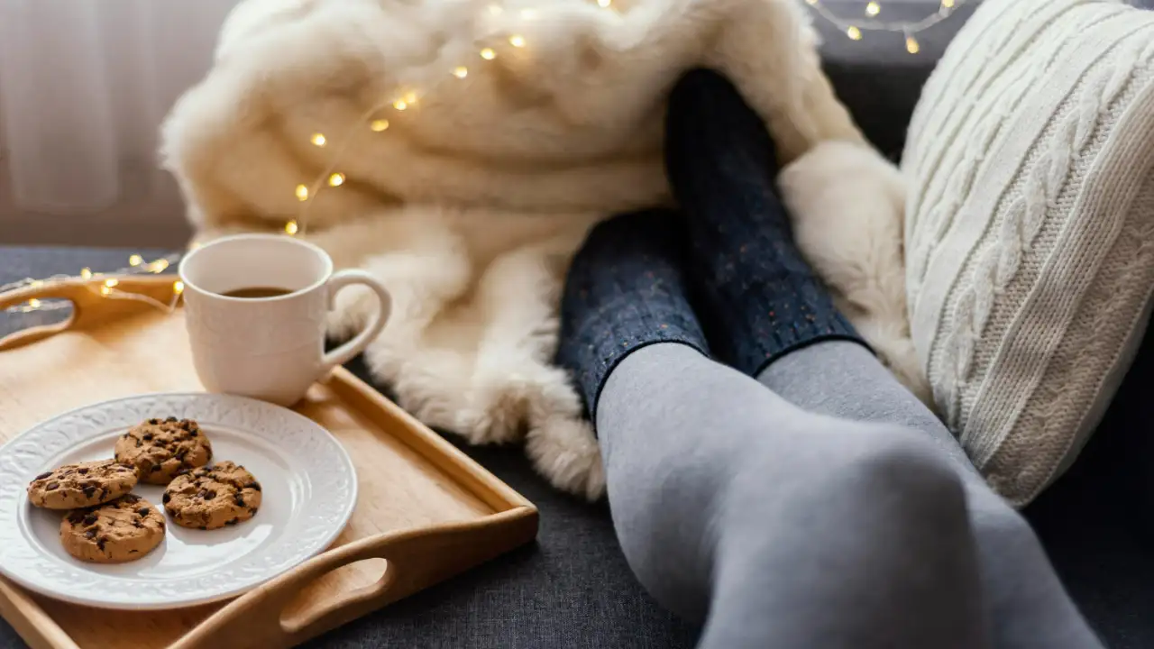 9 Christmas Gift Items for a Super Cozy Winter Season