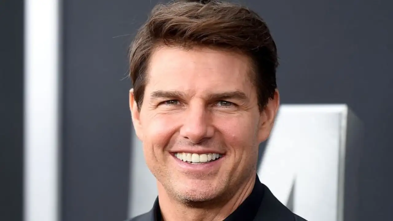 net worth of tom cruise movies