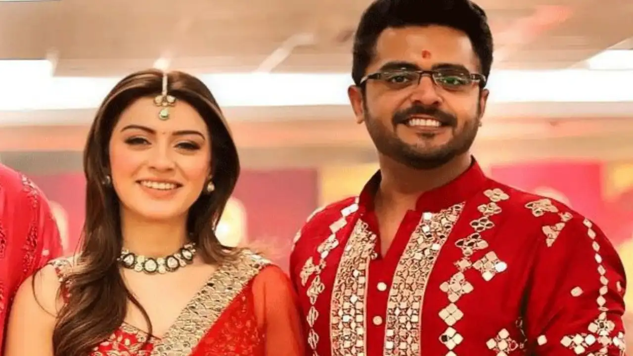 Hansika Motwani and Sohael Khaturiya kickstarted their wedding rituals with a 'Mata Ki Chowki' ceremony, which was held in Mumbai. Hansika Motwani S,ohael Khaturiya