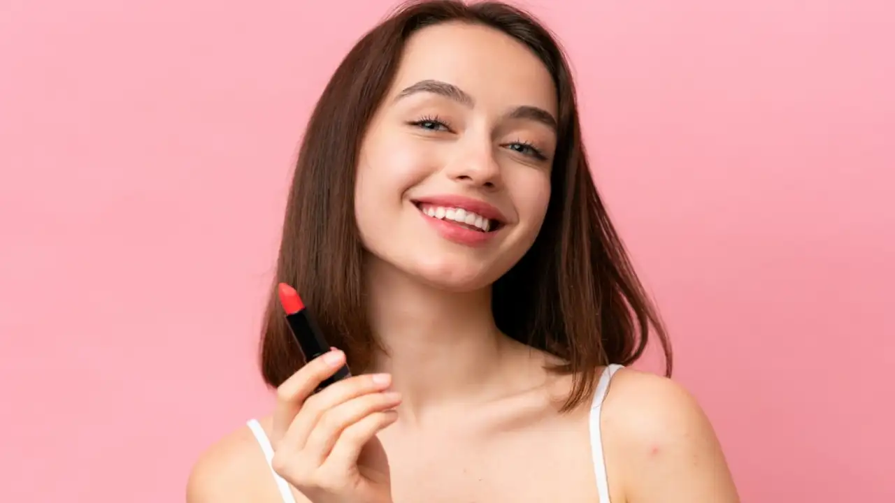 18 Best Vegan Lipsticks to Amp up the Beauty of Your Lips