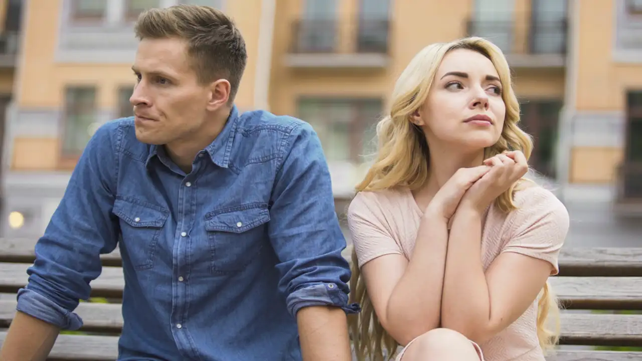 Top 18 Subtle Signs It's Time to Walk Away from a Relationship