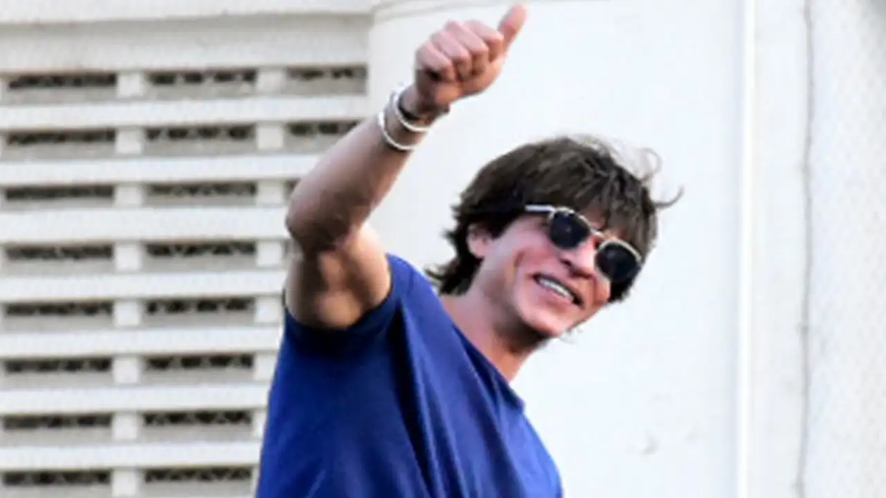 Salman Khan’s entry in Pathaan to revealing Alia Bhatt’s nickname: 10 FUN tweets from Shah Rukh Khan’s #AskSRK Salman Khan’s entry in Pathaan to revealing Alia Bhatt’s nickname: 10 FUN tweets from Shah Rukh Khan’s #AskSRK