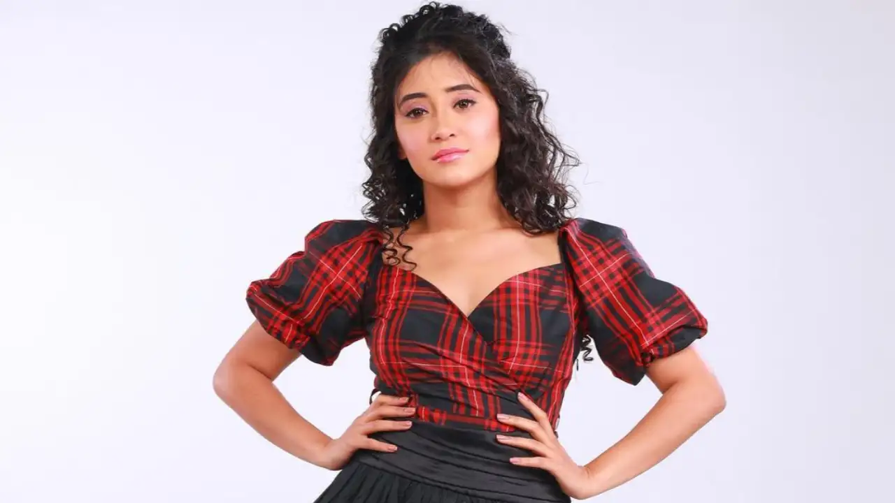 Shivangi Joshi, Jasmin Bhasin and Priyank Sharma to star in a romantic series 'Jab We Matched' Shivangi Joshi, Jasmin Bhasin and Priyank Sharma to star in a romantic series 'Jab We Matched'