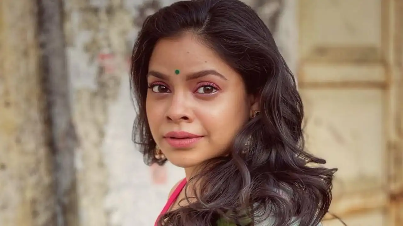 The Kapil Sharma Show's Sumona Chakravarti is having a 'Happy Sunday' as she relishes ice cream; See PIC The Kapil Sharma Show's Sumona Chakravarti is having a 'Happy Sunday' as she relishes ice cream; See PIC