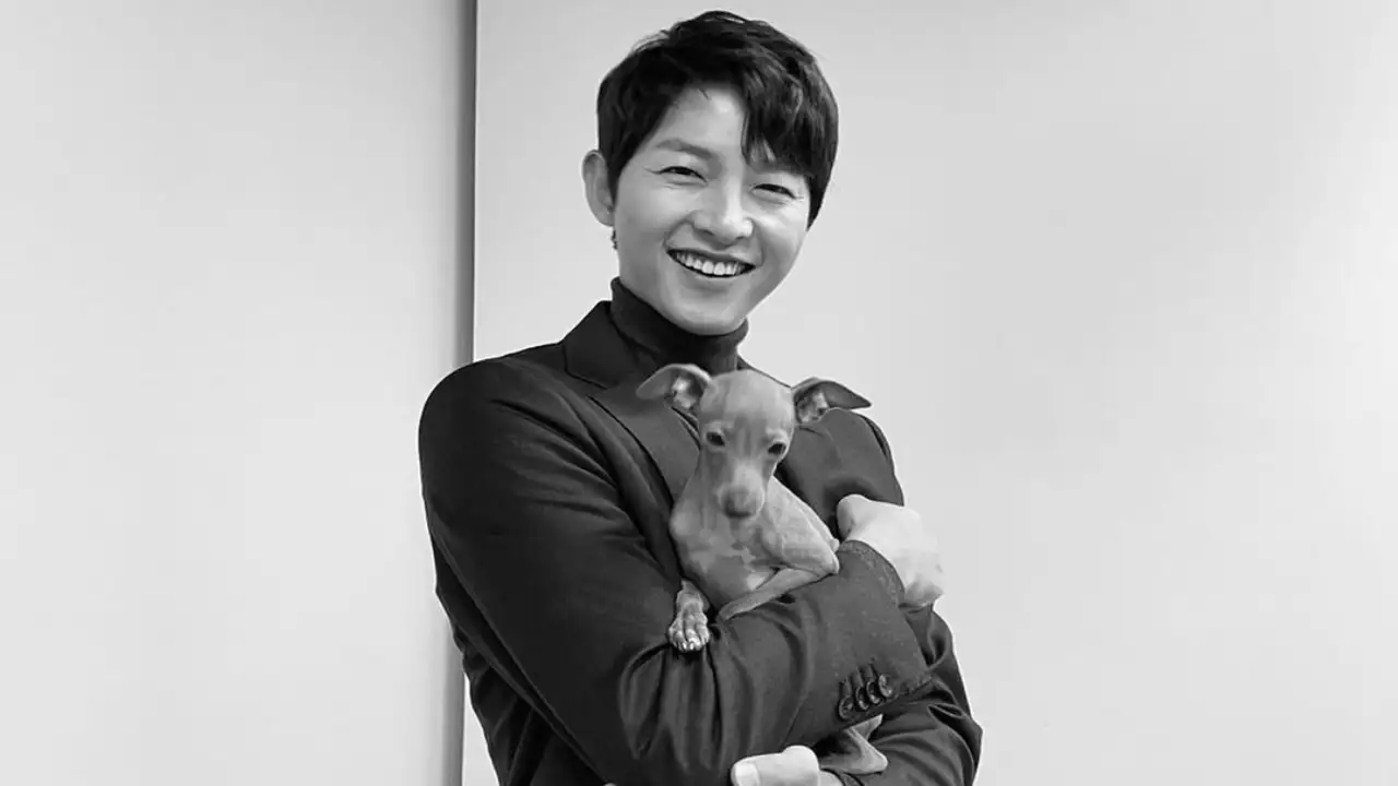 Song Joong Ki; Picture Courtesy: Instagram/@hi_songjoongki Song Joong Ki; Picture Courtesy: Instagram/@hi_songjoongki