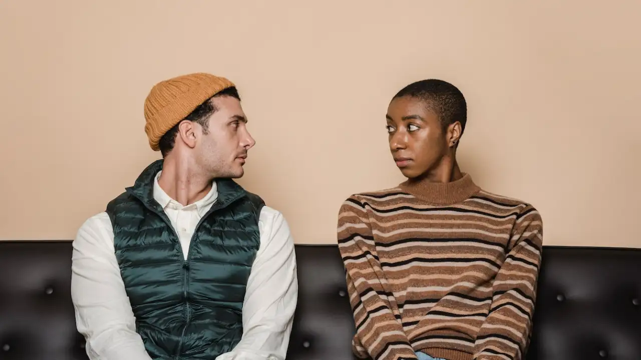 Signs of a Karmic Relationship & How to Escape Signs of a Karmic Relationship & How to Escape