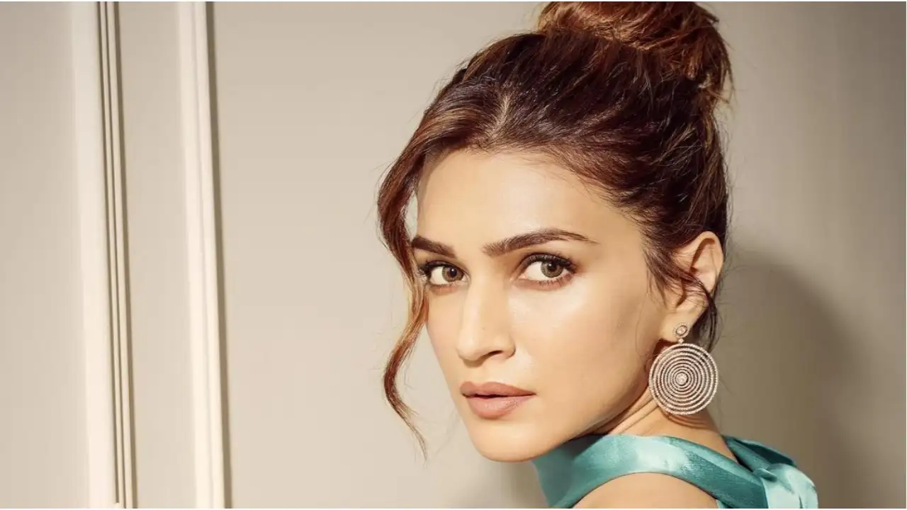 Women's Day EXCLUSIVE VIDEO: Kriti Sanon urges women to find their passion: 'There's no age of..'