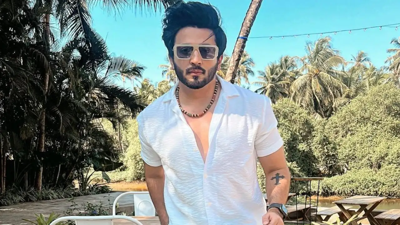 Report: Dheeraj Dhoopar to be a participant in Rohit Shetty's Khatron Ke Khiladi 13 Report: Dheeraj Dhoopar to be a participant in Rohit Shetty's Khatron Ke Khiladi 13