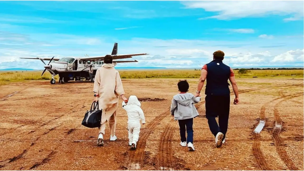 Picture courtesy: Instagram Kareena Kapoor shares a pic from South Africa