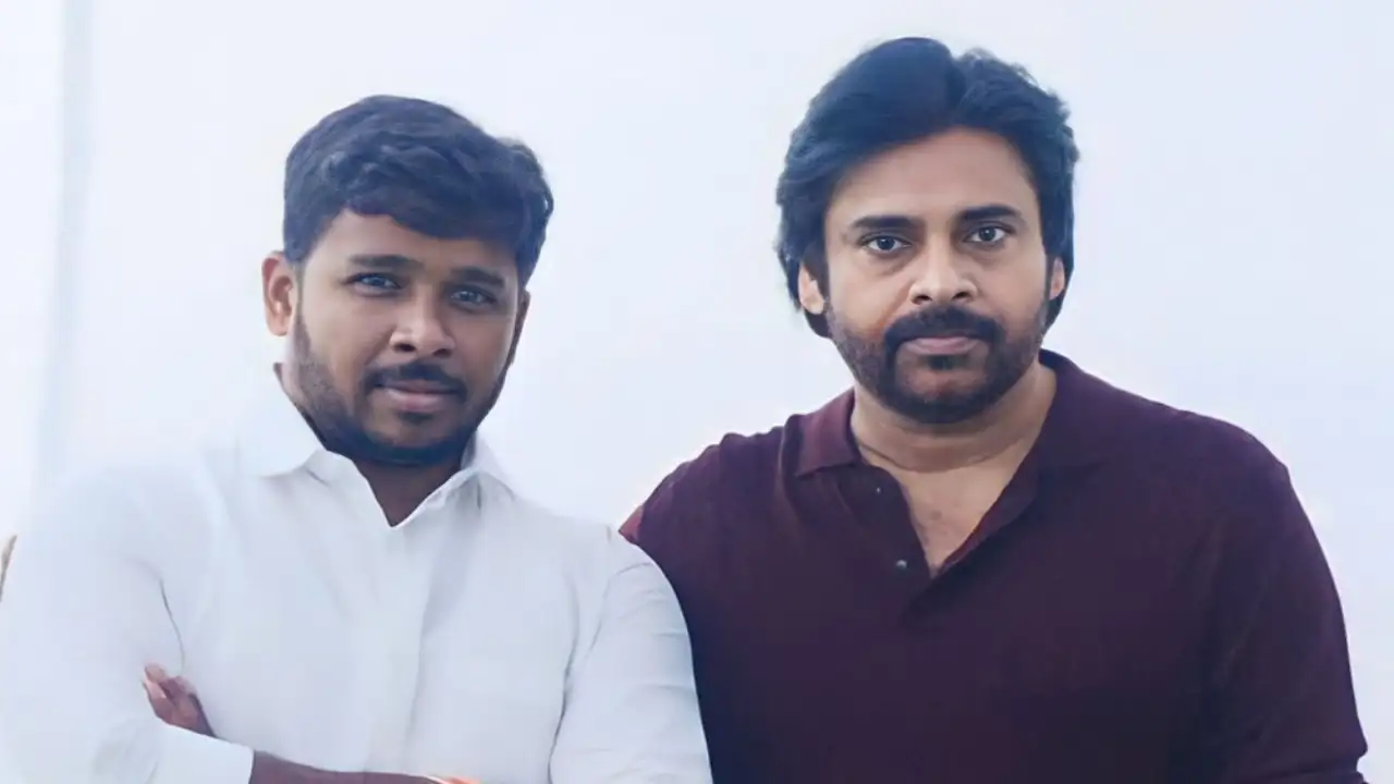 A photo from the sets of Ustaad Bhagat Singh with Pawan Kalyan in a new look is going viral Pawan Kalyan Twitter