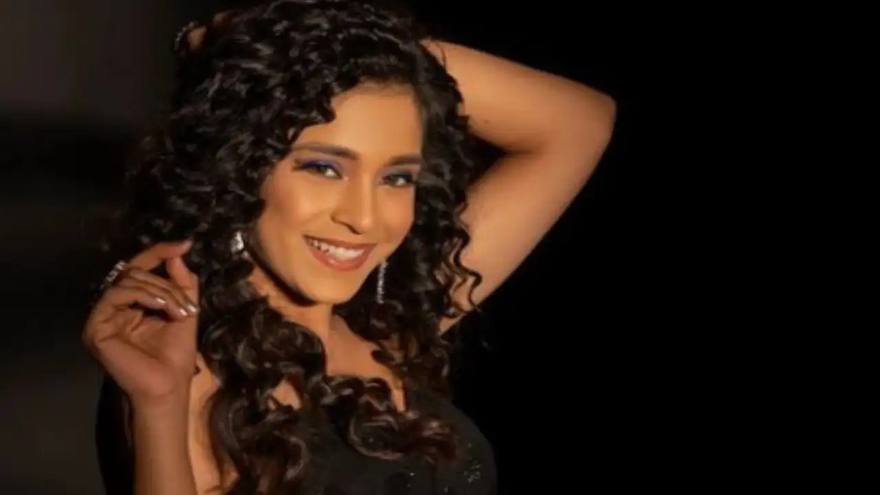 Image Source: Sumbul Touqeer Instagram Sumbul