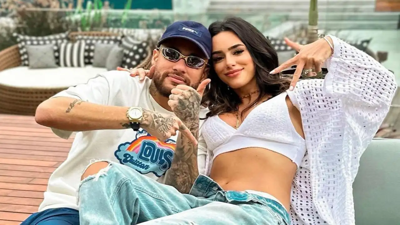 Is footballer Neymars girlfriend Bruna Biancardi pregnant with their first child? Find out PINKVILLA