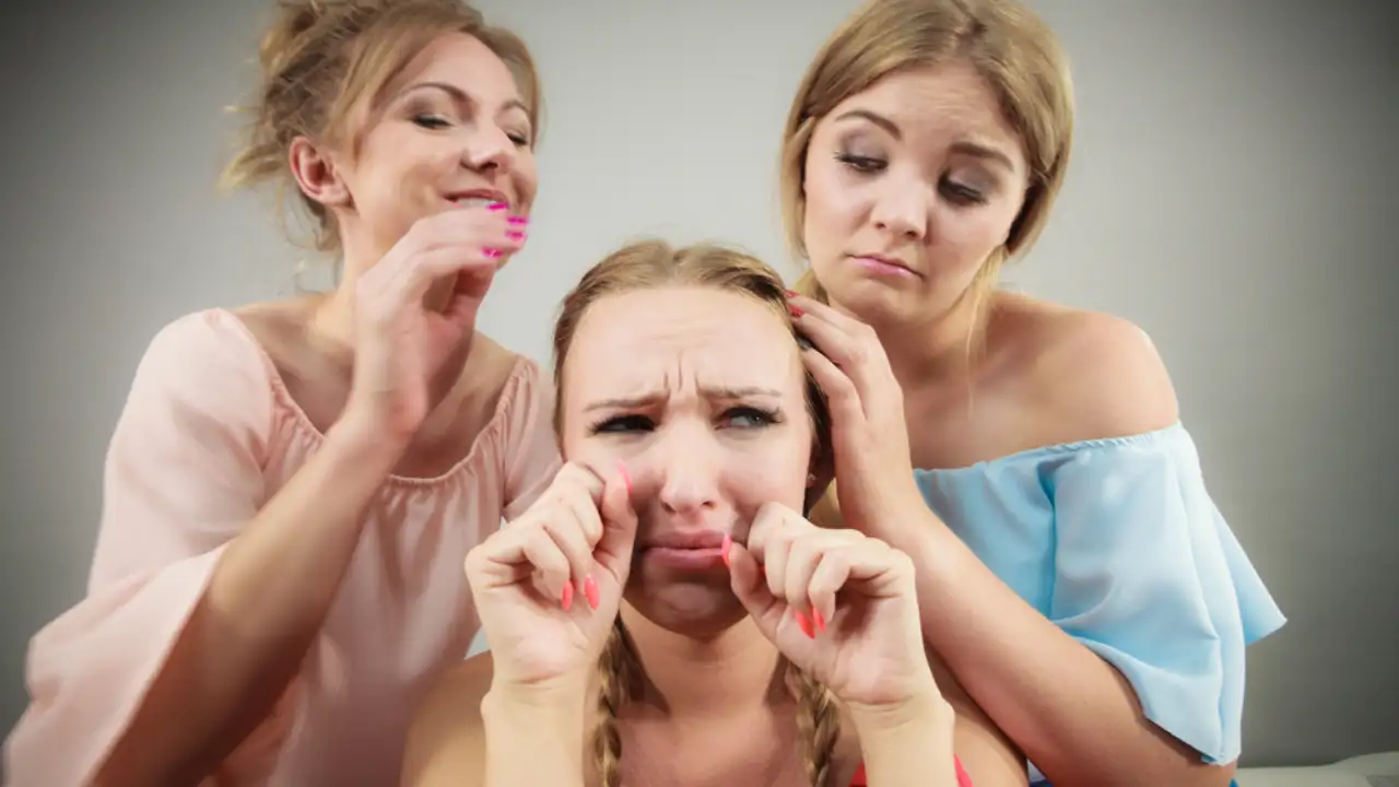 Zodiac Signs Who Are Pro at Offering Fake Apologies Zodiac Signs Who Are Pro at Offering Fake Apologies