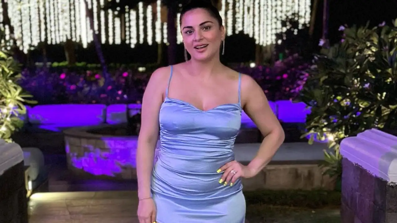 Shraddha Arya continues shooting for Kundali Bhagya despite being injured, showsoff fractured leg in new PIC Shraddha Arya continues shooting for Kundali Bhagya despite being injured, showsoff fractured leg in new PIC