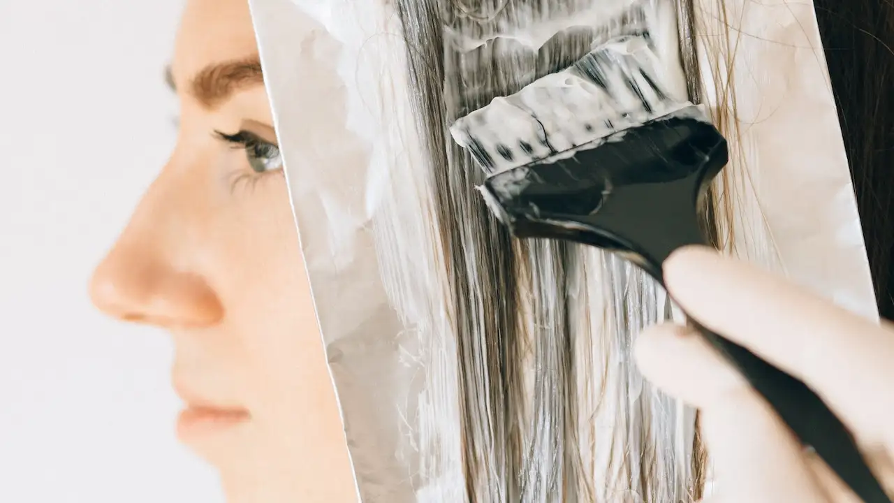 Can You Bleach Synthetic Hair? A Detailed Guide 