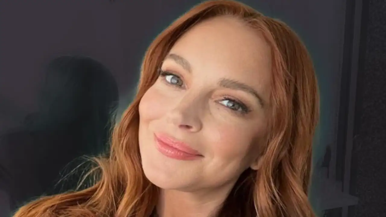Lindsay Lohan shared the first picture of her baby bump Lindsay Lohan ( Instagram)
