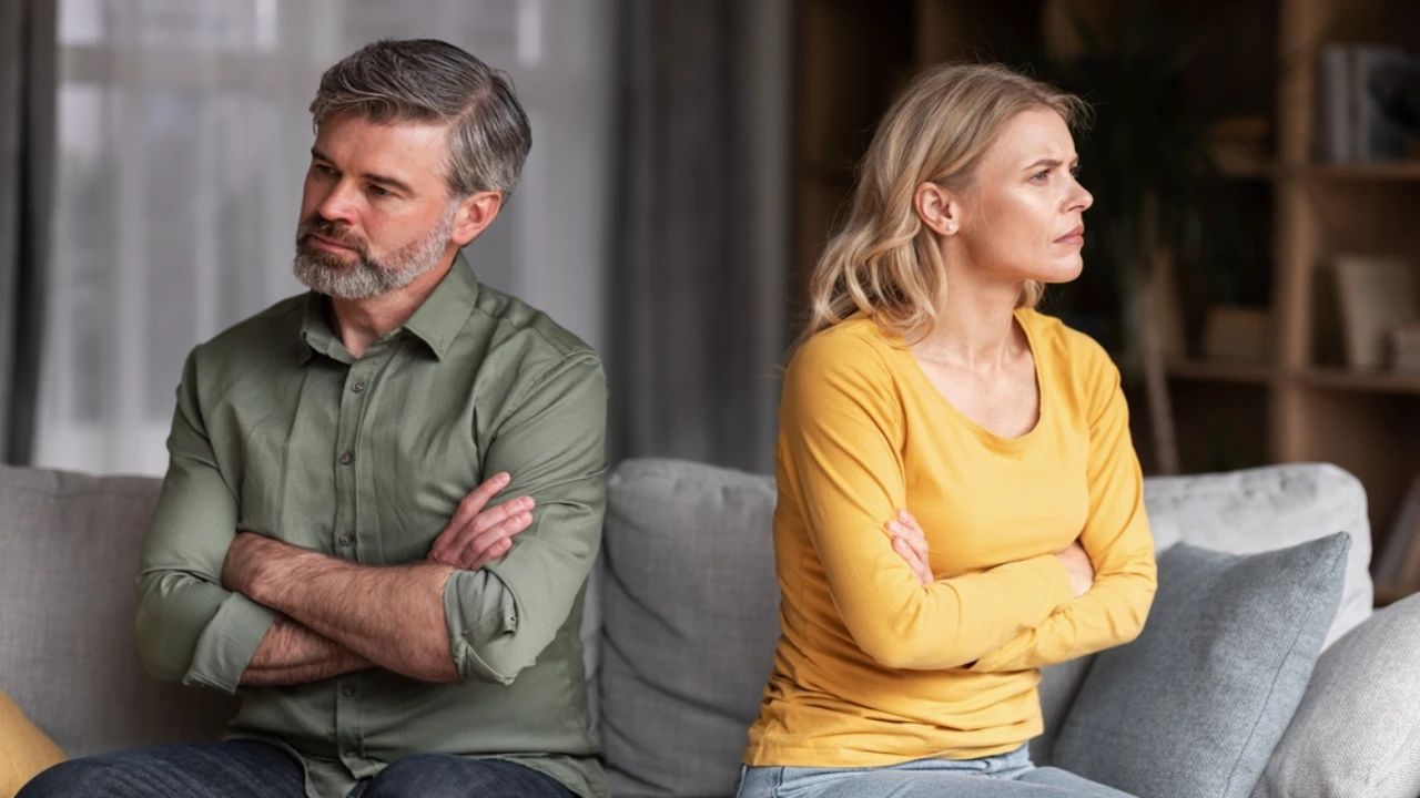 25 Reasons for Divorce After 20 Years: Unveiling the Unforeseen