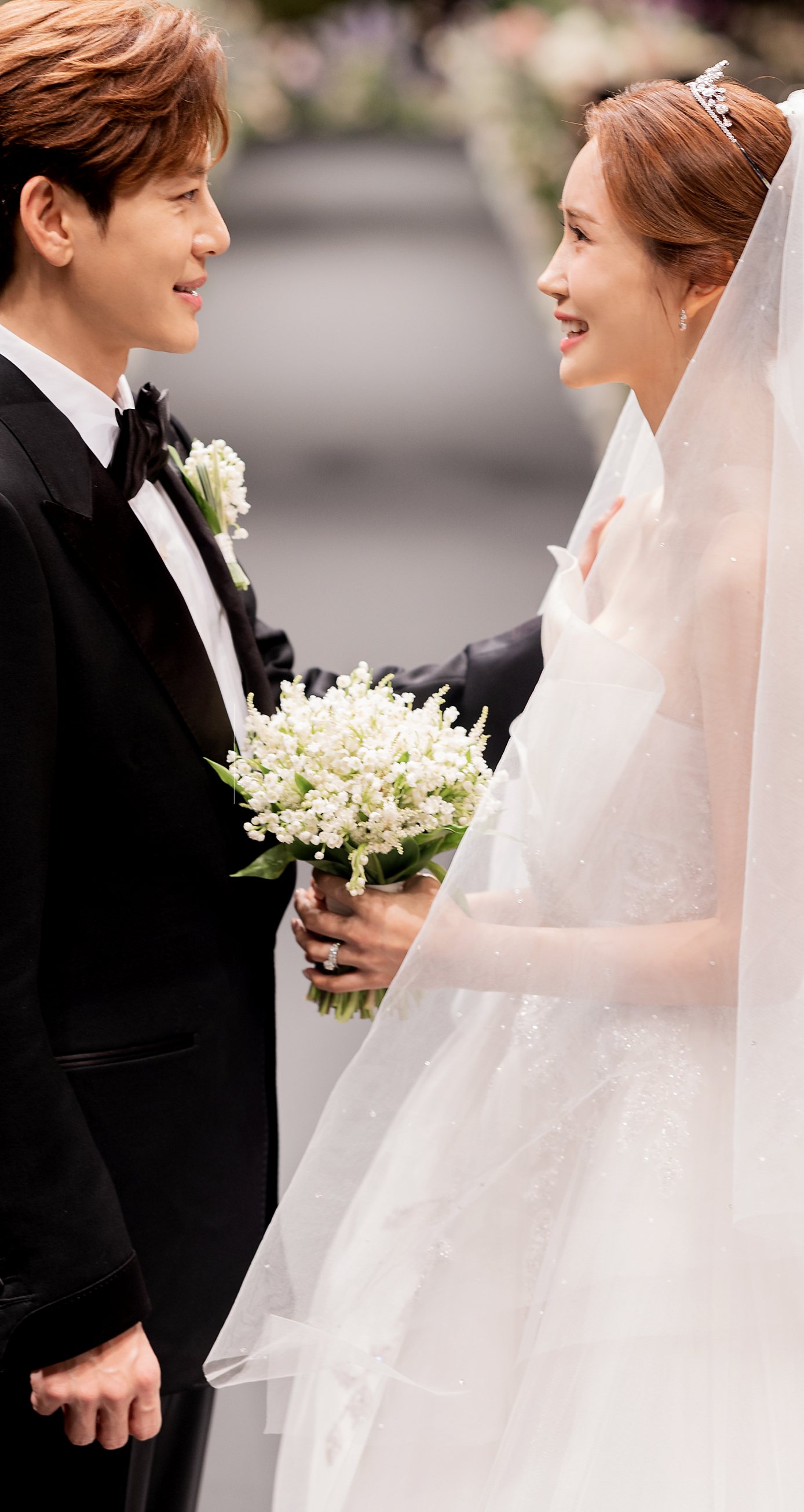 Se7en And Lee Da Hae Marriage Couple S First Wedding Photos Look Straight Out Of A Fairytale