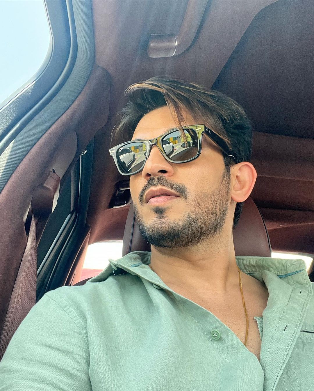 Arjun Bijlani, Neha Swami 