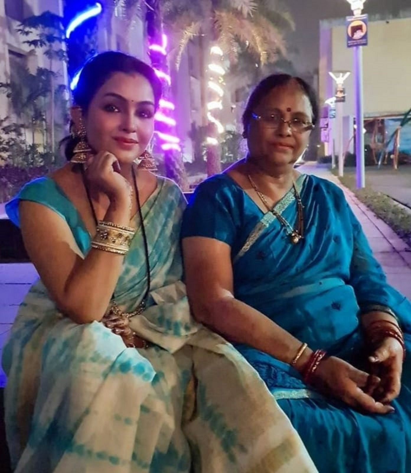 Shubhangi Atre with her mom