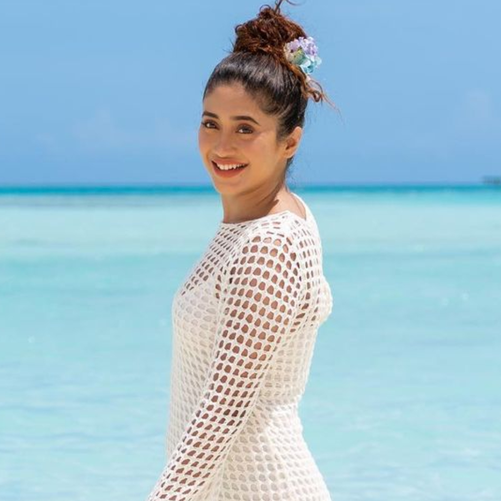 Shivangi Joshi is all smiles as she poses in a pristine white dress on Maldives vacation; PICS Shivangi Joshi is all smiles as she poses in a pristine white dress on Maldives vacation; PICS