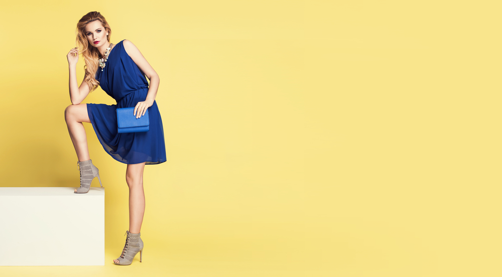 What Color Shoes Go with Navy Blue Dresses: 11 Cool Combinations ...