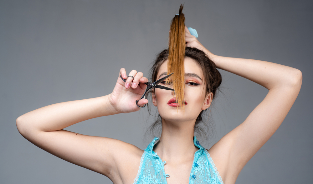 Cách tự cắt tóc