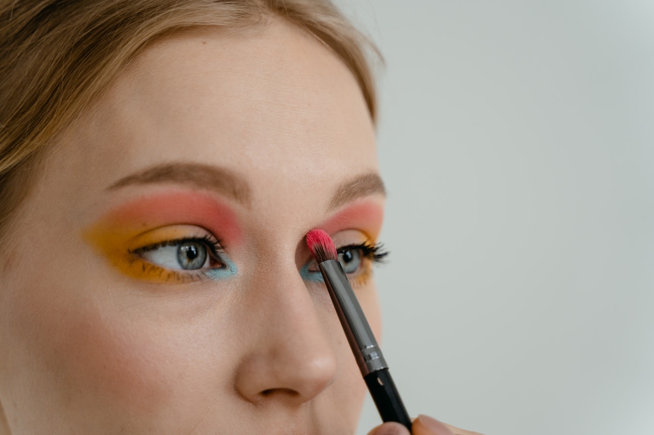 7 MustTry Eye Makeup for Big Eyes Master The Stunning Gaze PINKVILLA