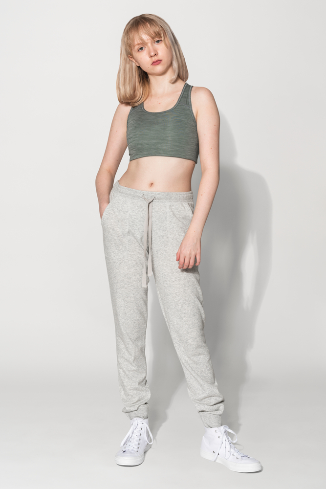   how to style sweatpants