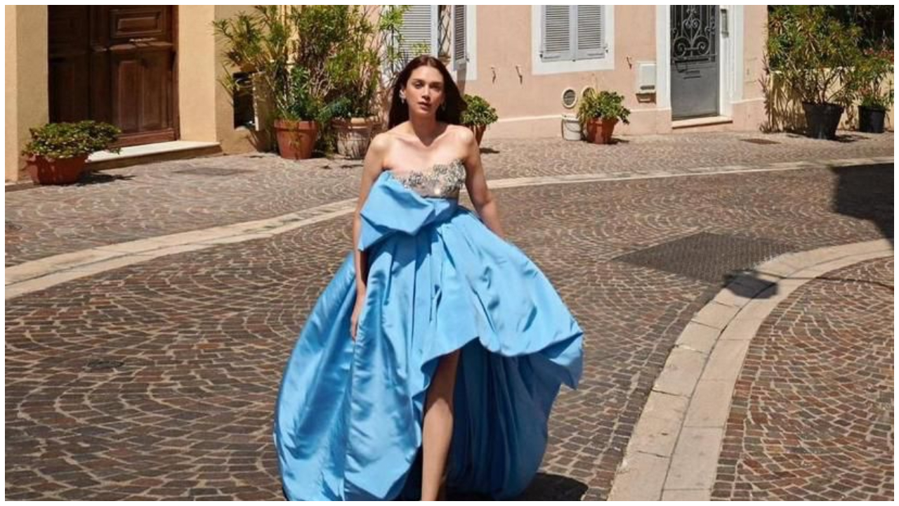 Aditi Rao Hydari thể hiện nội tâm Lọ Lem tại Liên hoan phim Cannes 2023