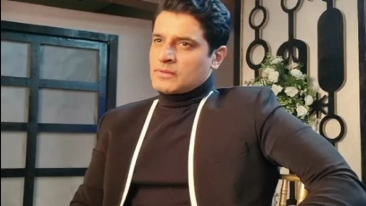 Shakti Anand is seen in Kundali Bhagya as the male lead Shakti Anand