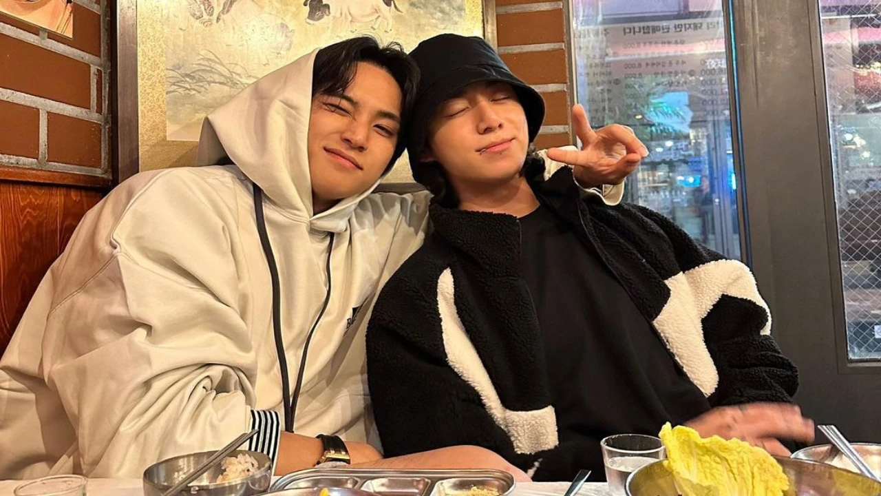 Mingyu, Jungkook: courtesy of Mingyu's Instagram